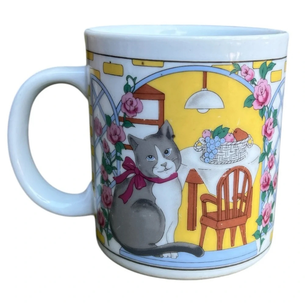 Vintage Miyazaki Create Gray & White Cat Mug